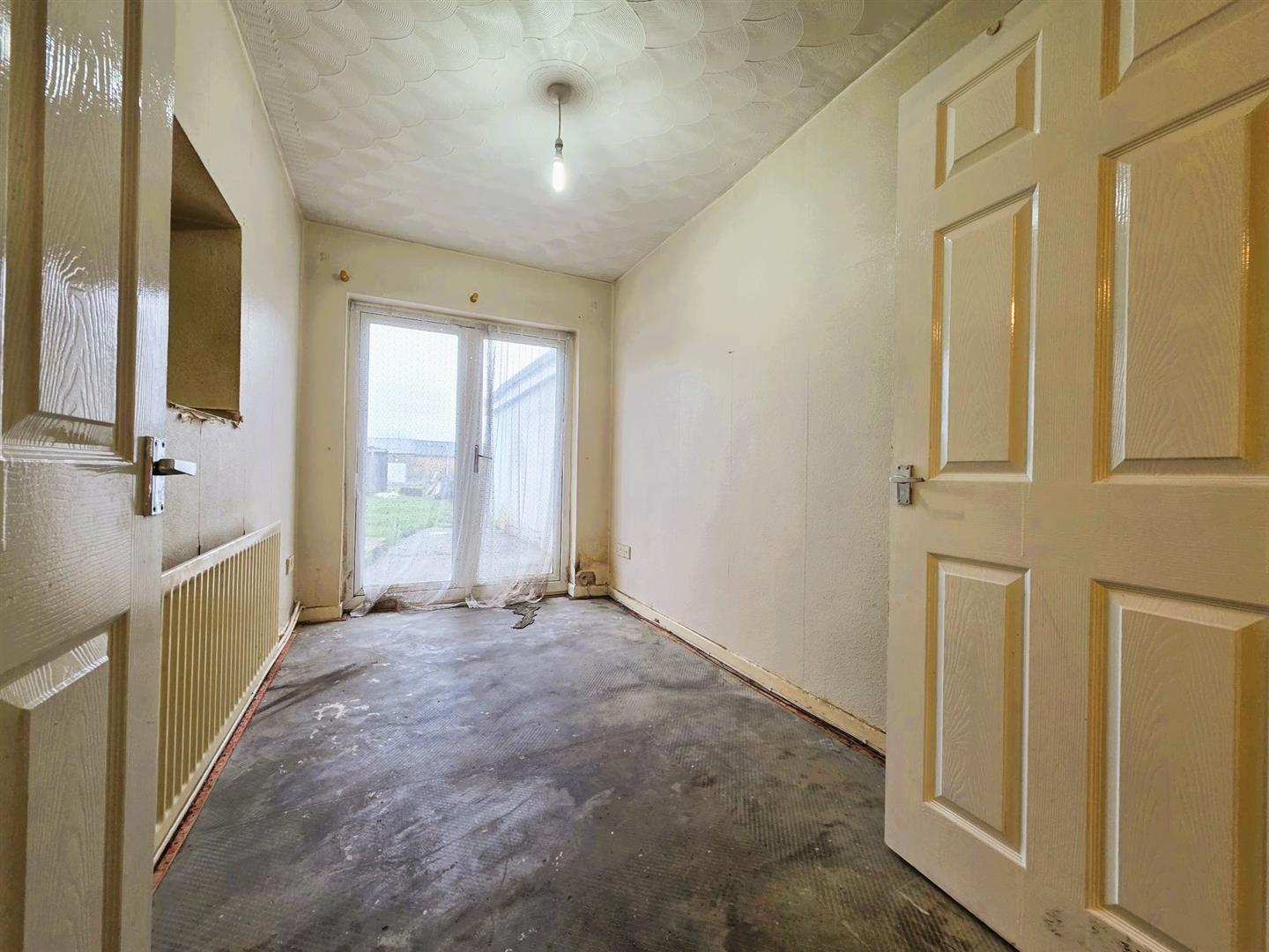 Afon Road, Llangennech, Llanelli, SA14 8TS